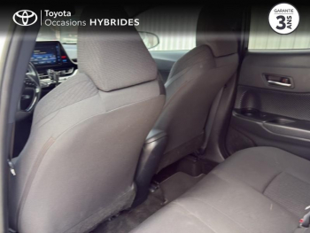 Photo 12 du bon plan TOYOTA C-HR 122h Design 2WD E-CVT RC18 occasion à 17990 €