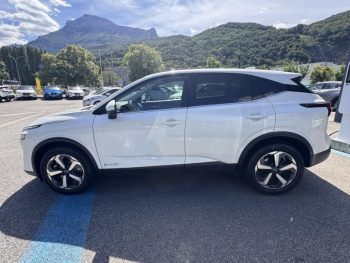 Photo 9 du bon plan NISSAN Qashqai e-POWER 190ch N-Connecta 2022 occasion à 25985 €