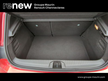Photo 8 du bon plan RENAULT Clio 1.6 E-Tech 145ch full hybrid Evolution - 24 occasion à 18799 €