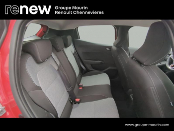 Photo 9 du bon plan RENAULT Clio 1.6 E-Tech 145ch full hybrid Evolution - 24 occasion à 18799 €