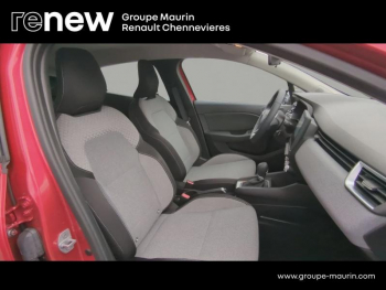 Photo 10 du bon plan RENAULT Clio 1.6 E-Tech 145ch full hybrid Evolution - 24 occasion à 18799 €