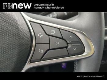 Photo 21 du bon plan RENAULT Clio 1.6 E-Tech 145ch full hybrid Evolution - 24 occasion à 18799 €