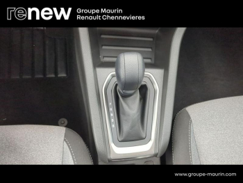 Photo 28 du bon plan RENAULT Clio 1.6 E-Tech 145ch full hybrid Evolution - 24 occasion à 18799 €