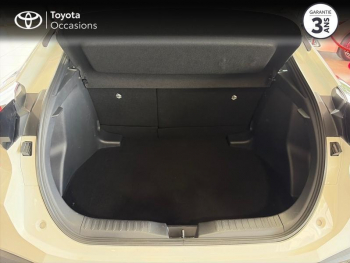 Photo 22 du bon plan TOYOTA C-HR 1.8 Hybride 140ch Dynamic NG23 occasion à 24990 €