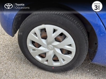 Photo 16 du bon plan TOYOTA Yaris 70 VVT-i Ultimate 5p occasion à 11500 €
