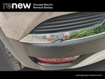 Photo 24 du bon plan RENAULT Captur 1.6 E-Tech hybride 145ch Techno Fast Track occasion à 20400 €