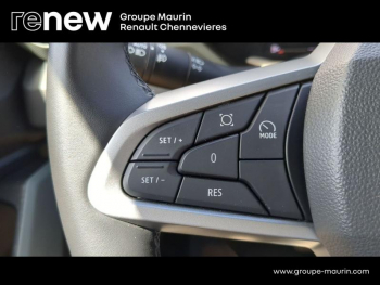 Photo 18 du bon plan DACIA Duster 1.6 hybrid 140ch Extreme occasion à 23998 €