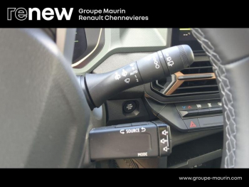 Photo 21 du bon plan DACIA Duster 1.6 hybrid 140ch Extreme occasion à 23998 €