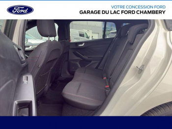 Photo 11 du bon plan FORD Focus SW 1.0 EcoBoost 125ch ST-Line BVA occasion à 14890 €
