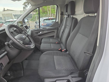 Photo 10 du bon plan FORD Transit Custom Fg VUL 300 L2H1 2.0 EcoBlue 130 S&S Trend Business BVA6 7cv occasion à 28900 €