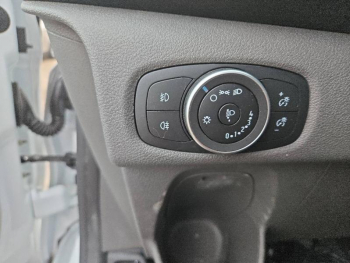 Photo 19 du bon plan FORD Transit Custom Fg VUL 300 L2H1 2.0 EcoBlue 130 S&S Trend Business BVA6 7cv occasion à 28900 €