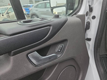 Photo 20 du bon plan FORD Transit Custom Fg VUL 300 L2H1 2.0 EcoBlue 130 S&S Trend Business BVA6 7cv occasion à 28900 €