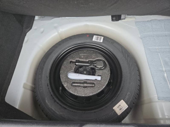 Photo 41 du bon plan FORD Fiesta 1.0 Flexifuel 95ch Titanium Business 5p occasion à 14790 €