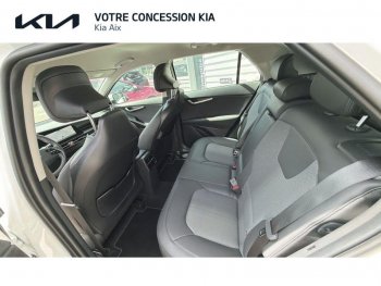 Photo 11 du bon plan KIA Niro 1.6 GDi 138ch HEV Active DCT6 occasion à 32990 €