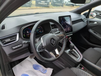 Photo 15 du bon plan RENAULT Clio 1.6 E-Tech 145ch full hybrid esprit Alpine occasion à 18990 €