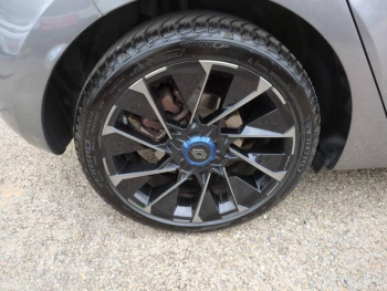 Photo 23 du bon plan RENAULT Clio 1.6 E-Tech 145ch full hybrid esprit Alpine occasion à 18990 €