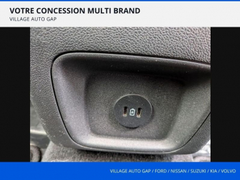 Photo 12 du bon plan FORD Kuga 2.5 Duratec 190ch FHEV E85 Titanium BVA occasion à 27990 €