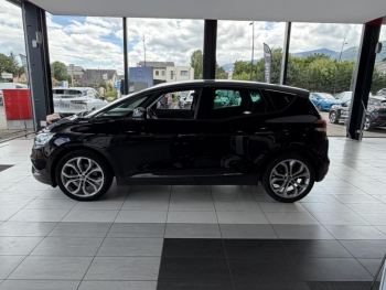 Photo 9 du bon plan RENAULT Scenic 1.7 Blue dCi 120ch Business occasion à 17990 €