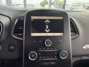 Photo 10 du bon plan RENAULT Scenic 1.7 Blue dCi 120ch Business occasion à 17990 €