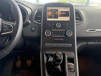 Photo 18 du bon plan RENAULT Scenic 1.7 Blue dCi 120ch Business occasion à 17990 €