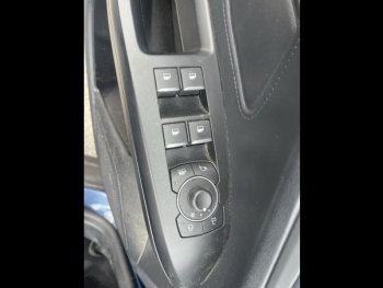 Photo 12 du bon plan FORD Focus 1.0 Flexifuel mHEV 125ch Titanium Style occasion à 19900 €