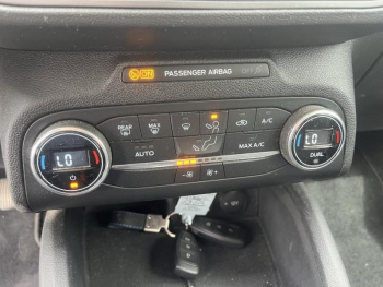 Photo 17 du bon plan FORD Focus 1.0 Flexifuel mHEV 125ch Titanium Style occasion à 19900 €