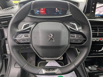 Photo 8 du bon plan PEUGEOT 2008 1.2 PureTech 130ch S&S GT EAT8 occasion à 17990 €