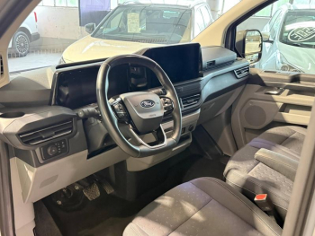 Photo 5 du bon plan FORD Transit Custom Fg VUL 320 L1H1 2.0 EcoBlue 170ch Limited 4x4 BVA8 occasion à 38900 €