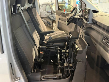 Photo 8 du bon plan FORD Transit Custom Fg VUL 320 L1H1 2.0 EcoBlue 170ch Limited 4x4 BVA8 occasion à 38900 €