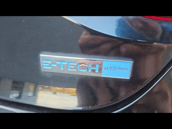 Photo 11 du bon plan RENAULT Clio 1.6 E-Tech hybride 145ch Techno occasion à 12290 €