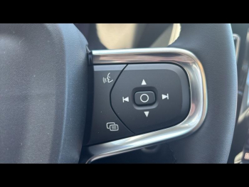 Photo 23 du bon plan VOLVO XC40 B3 163ch Lounge Edition DCT 7 occasion à 43900 €