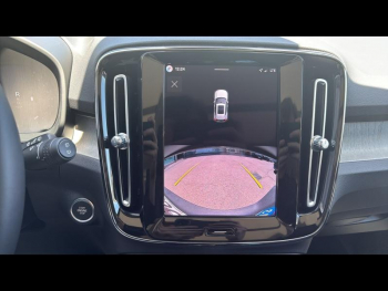 Photo 25 du bon plan VOLVO XC40 B3 163ch Lounge Edition DCT 7 occasion à 43900 €