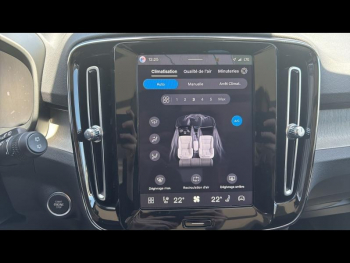 Photo 27 du bon plan VOLVO XC40 B3 163ch Lounge Edition DCT 7 occasion à 43900 €
