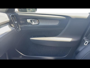 Photo 30 du bon plan VOLVO XC40 B3 163ch Lounge Edition DCT 7 occasion à 43900 €