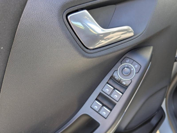 Photo 9 du bon plan FORD Puma 1.0 EcoBoost 125ch S&S mHEV ST-Line Powershift occasion à 20900 €