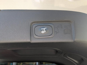 Photo 24 du bon plan FORD Puma 1.0 EcoBoost 125ch S&S mHEV ST-Line Powershift occasion à 20900 €
