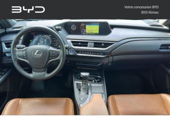 Photo 2 du bon plan LEXUS UX 250h 2WD F SPORT Executive MY20 occasion à 26990 €