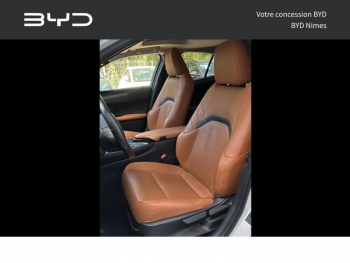 Photo 4 du bon plan LEXUS UX 250h 2WD F SPORT Executive MY20 occasion à 26990 €