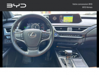 Photo 9 du bon plan LEXUS UX 250h 2WD F SPORT Executive MY20 occasion à 26990 €