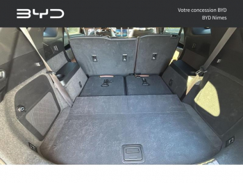 Photo 8 du bon plan BYD Tang 517ch - 86 kWh Flagship (Red) occasion à 42990 €