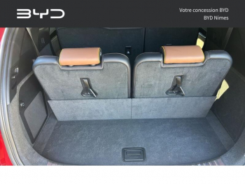 Photo 21 du bon plan BYD Tang 517ch - 86 kWh Flagship (Red) occasion à 42990 €