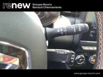 Photo 19 du bon plan RENAULT Clio 1.6 E-Tech hybride 145ch RS Line occasion à 18490 €
