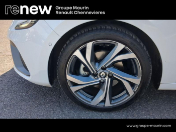 Photo 30 du bon plan RENAULT Clio 1.6 E-Tech hybride 145ch RS Line occasion à 18490 €