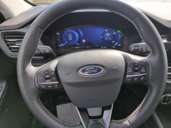 Photo 12 du bon plan FORD Kuga 2.5 Duratec 190ch FHEV E85 Vignale BVA occasion à 26990 €