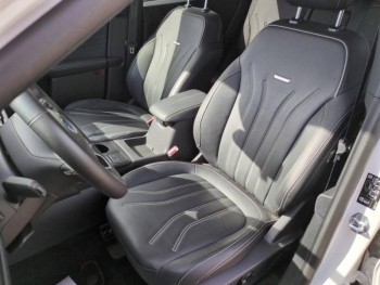 Photo 17 du bon plan FORD Kuga 2.5 Duratec 190ch FHEV E85 Vignale BVA occasion à 26990 €