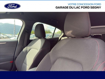 Photo 18 du bon plan FORD Focus 1.0 EcoBoost 125ch ST-Line BVA occasion à 13990 €
