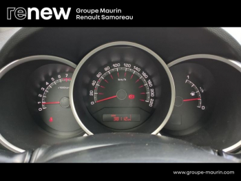 Photo 31 du bon plan KIA Venga 1.6 125ch Active ISG occasion à 10900 €