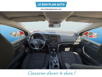 Photo 13 du bon plan RENAULT Megane 1.5 Blue dCi 115ch Business occasion à 12499 €
