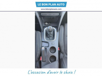 Photo 17 du bon plan RENAULT Megane 1.5 Blue dCi 115ch Business occasion à 12499 €