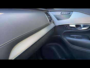 Photo 13 du bon plan VOLVO XC90 T8 AWD 303 + 87ch R-Design Geartronic occasion à 49900 €